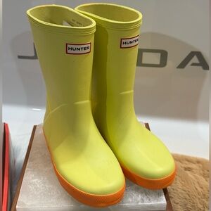 HUNTER KIDS 1st CLASSIC SZ: B2/3G BOOTS EXCELLENT WORN ONCE EUC 100% AUTHENTIC